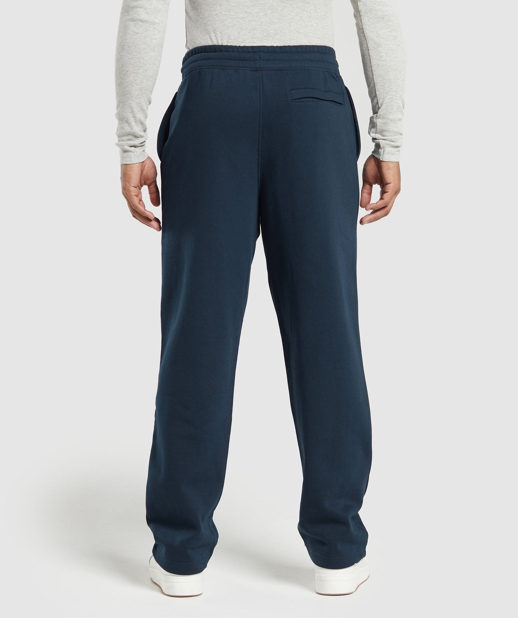 Pantalones deportivos de pierna recta