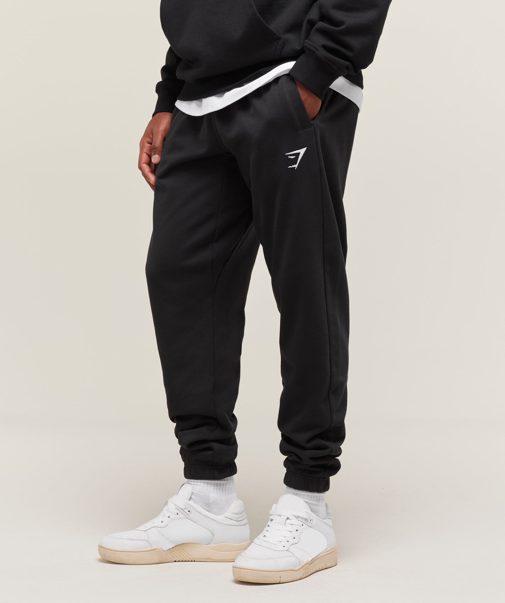 Joggers esenciales de gran tamaño