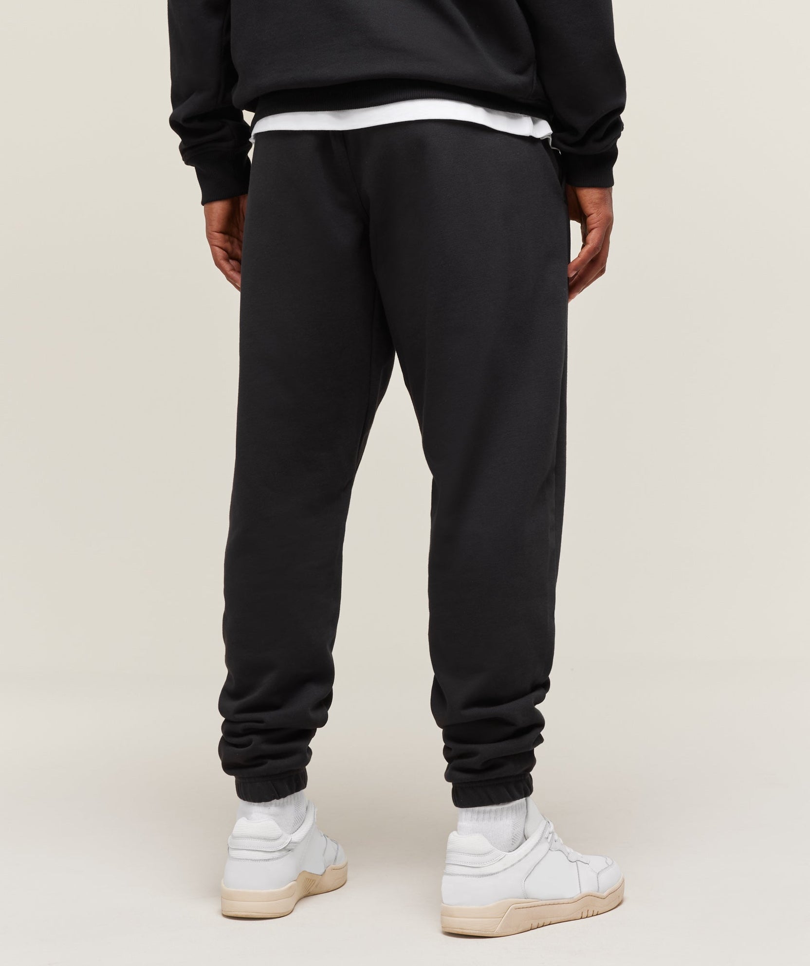 Joggers esenciales de gran tamaño