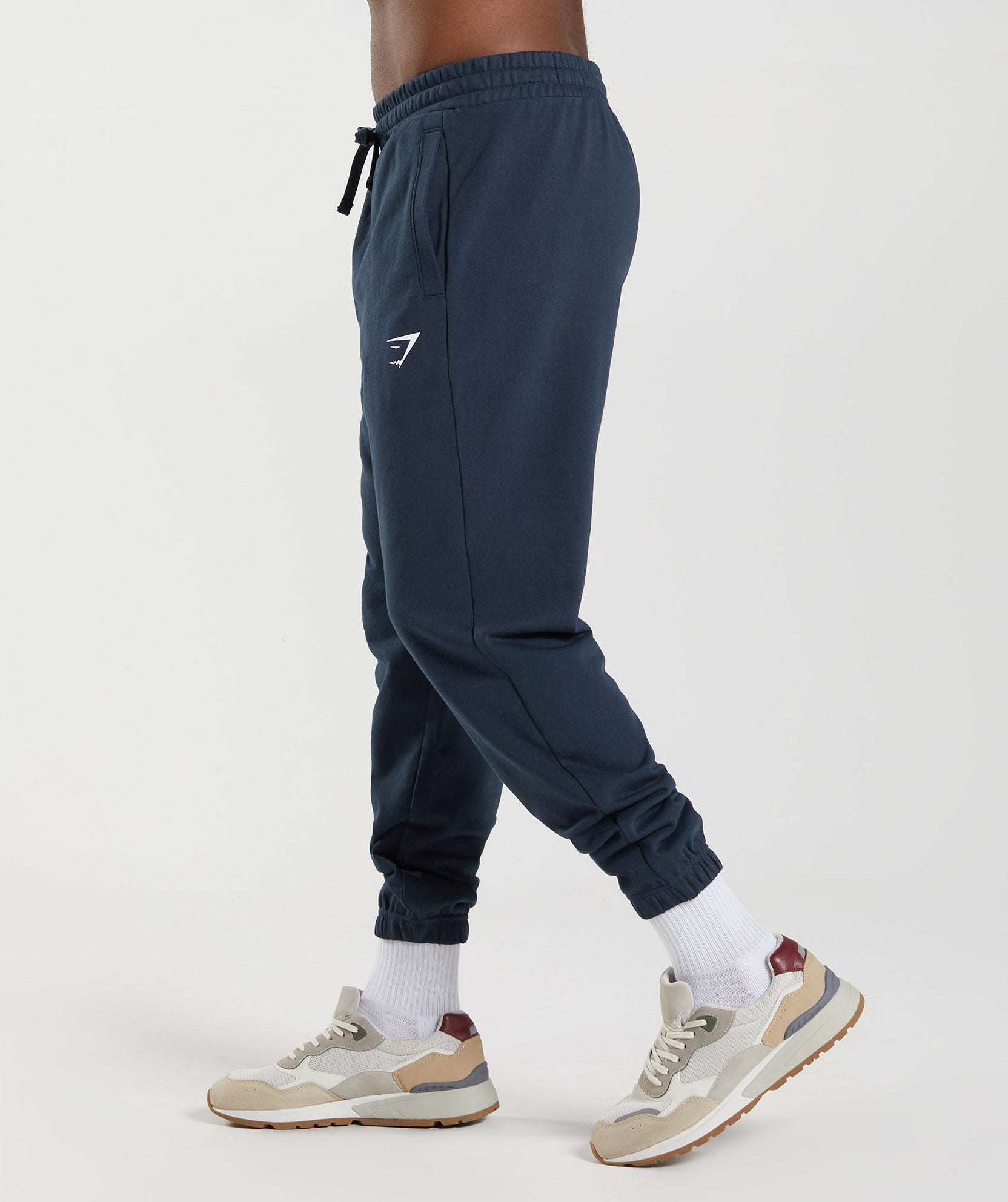 Joggers esenciales de gran tamaño