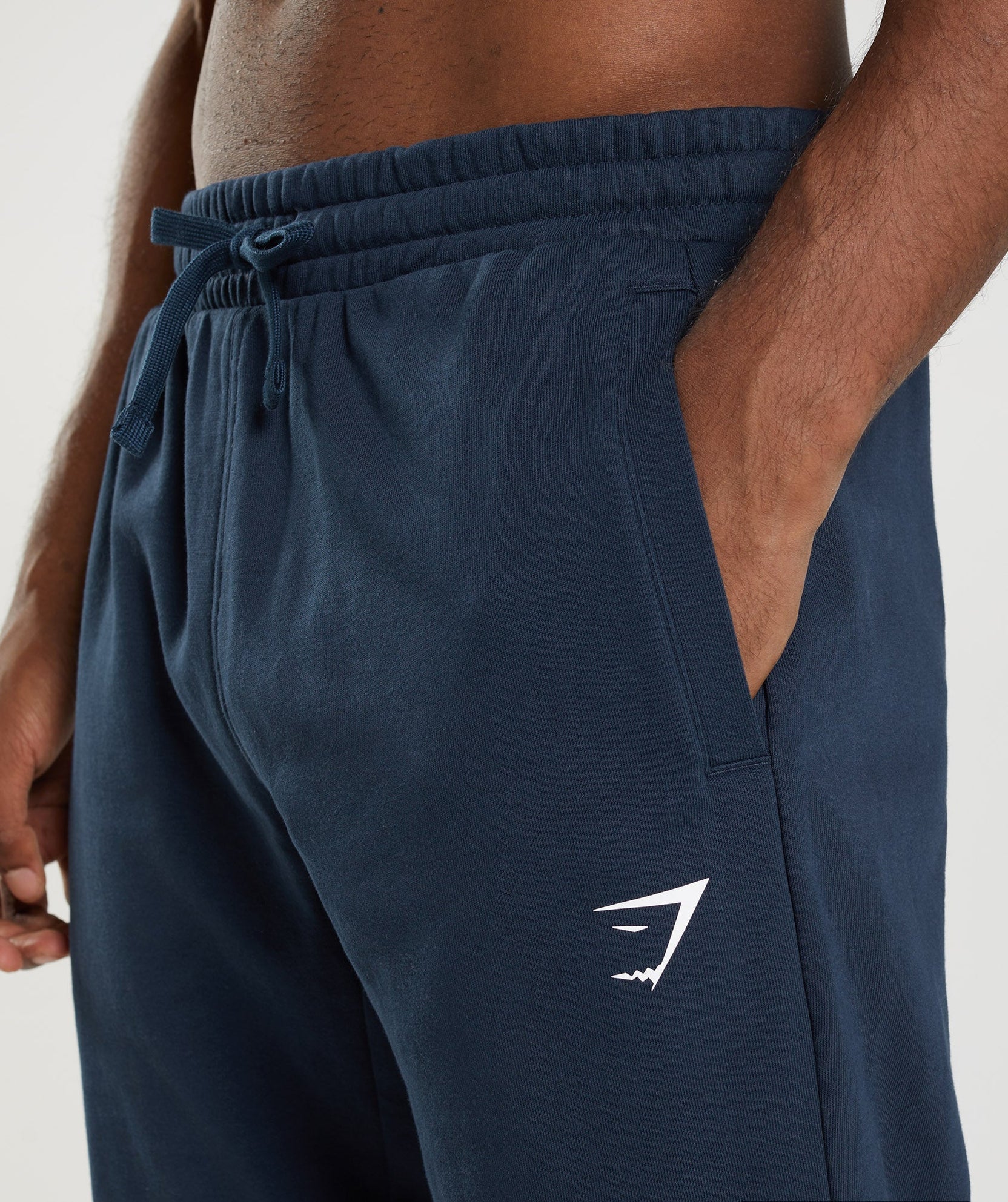 Joggers esenciales de gran tamaño