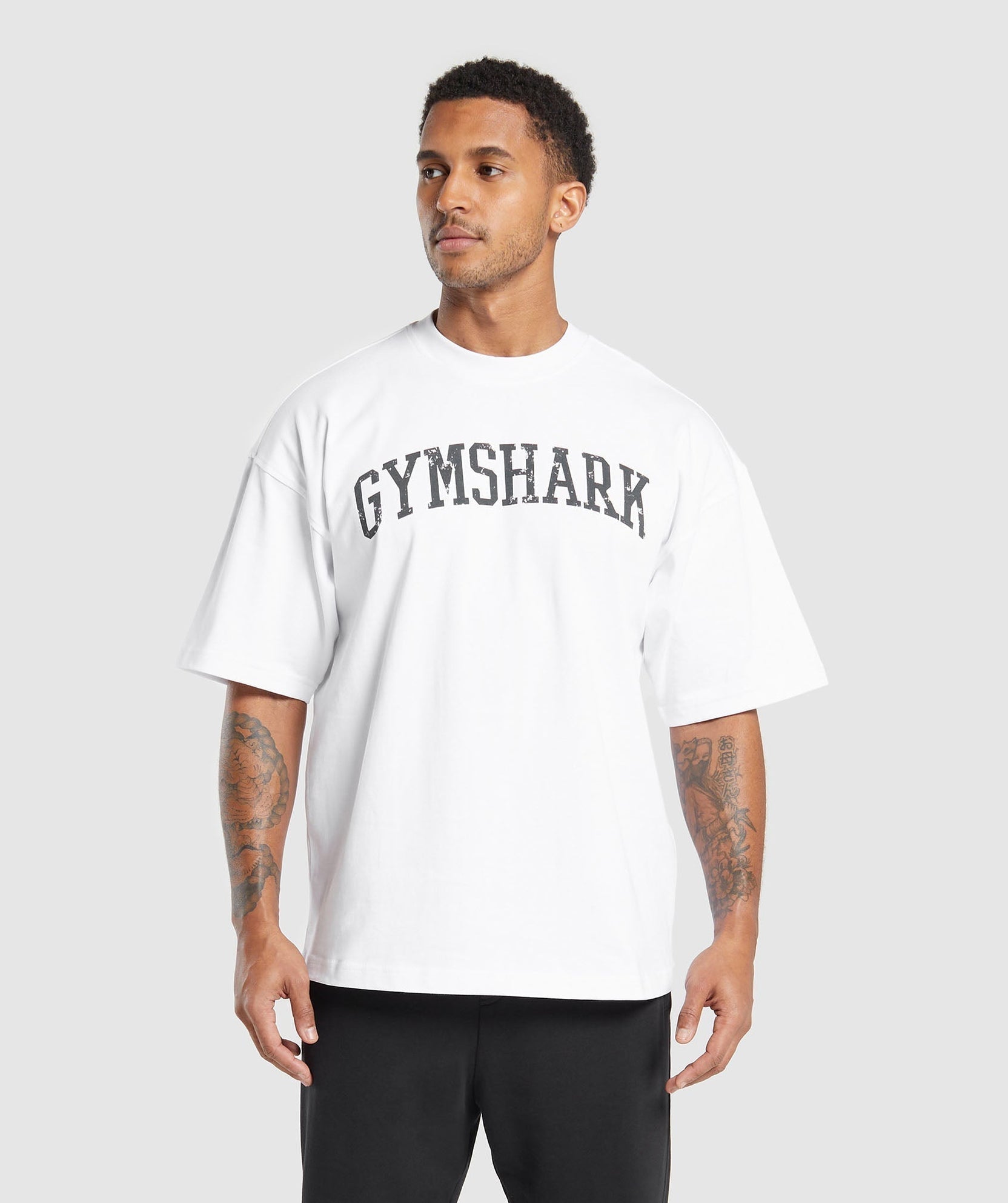 Camiseta universitaria