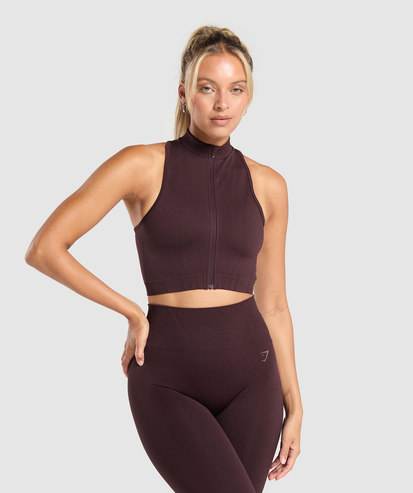 Top corto sin costuras con corsé