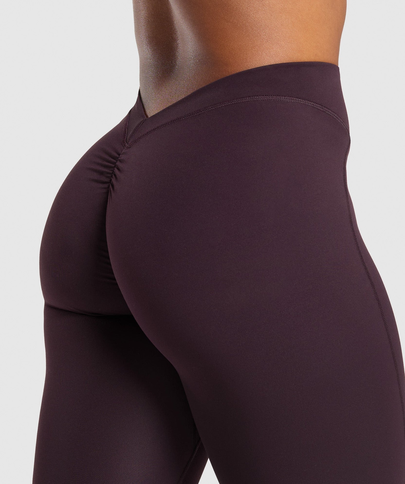 Leggings con cintura baja y realce