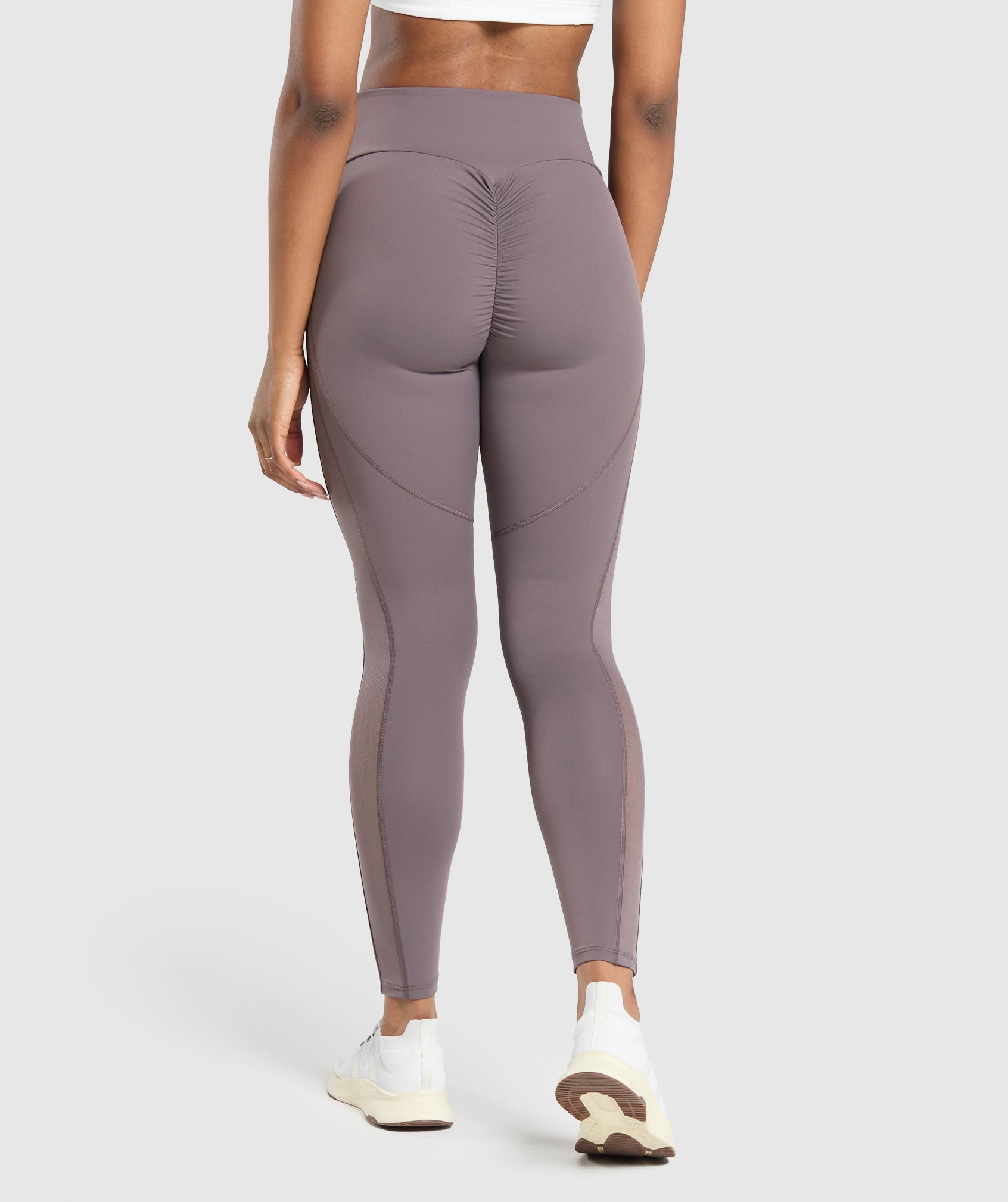Leggings con colocación de malla