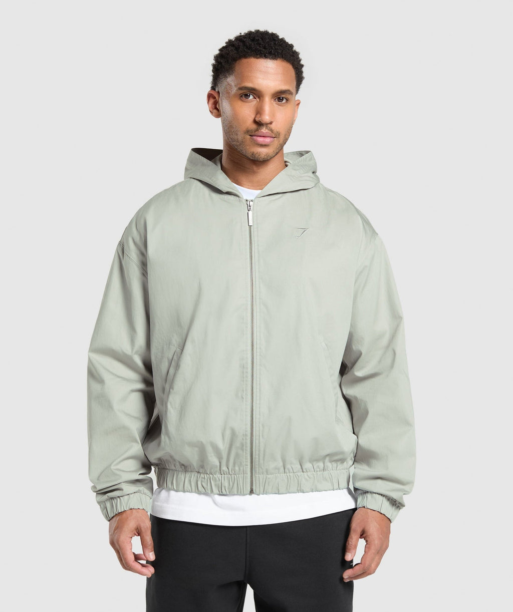 Chaqueta con capucha de gran tamaño