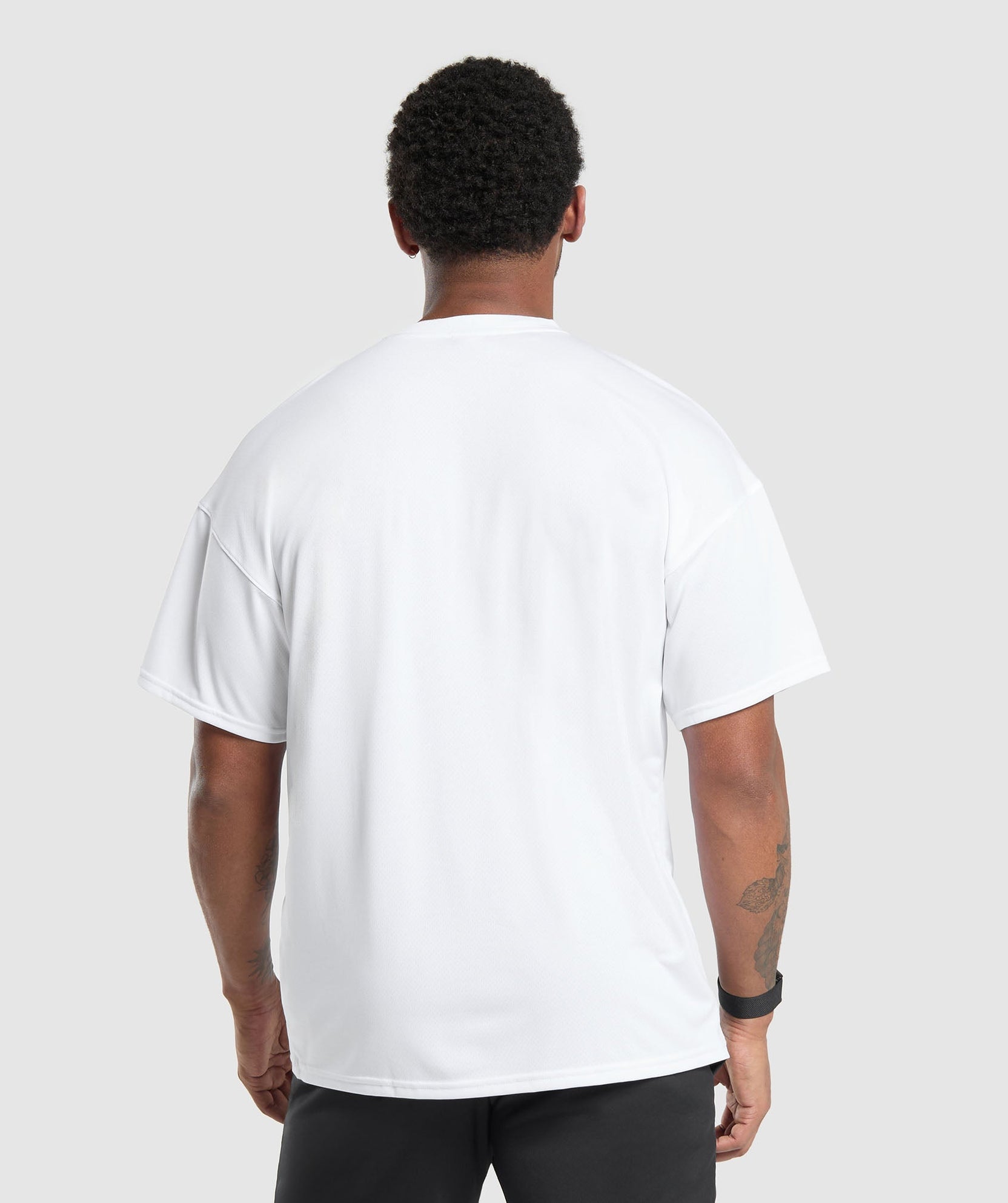 Camiseta de rendimiento extragrande