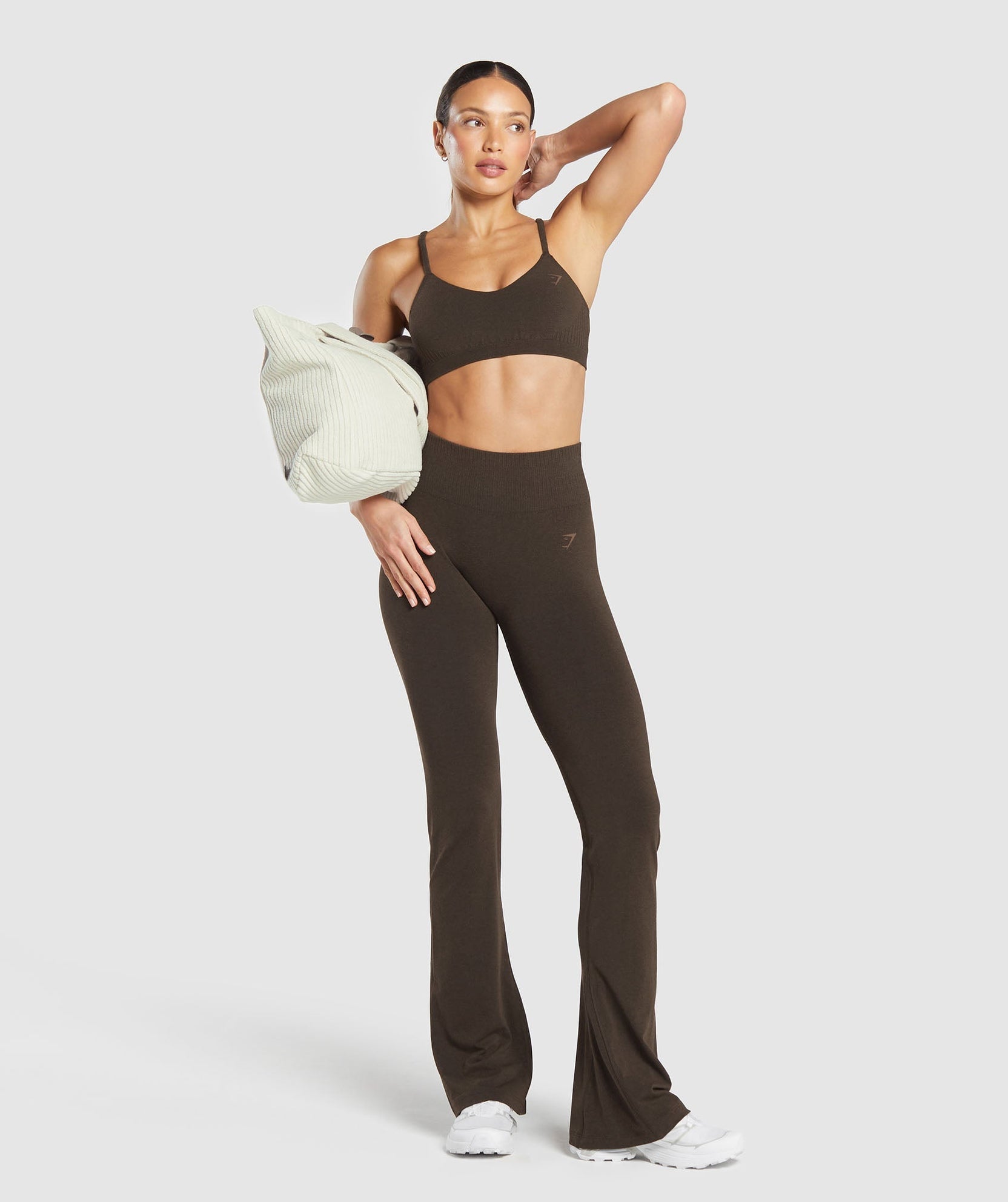 Leggings acampanados de lujo sin costuras