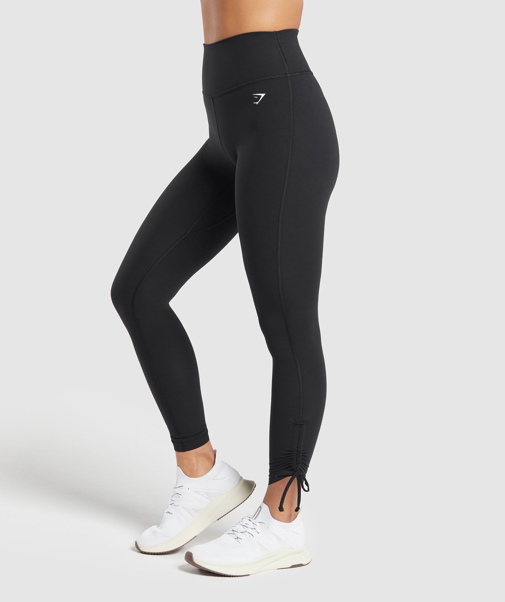 Leggings con lazo en el tobillo