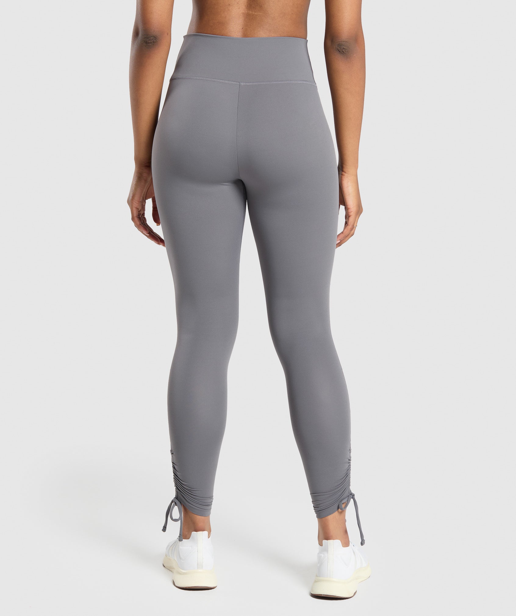 Leggings con lazo en el tobillo