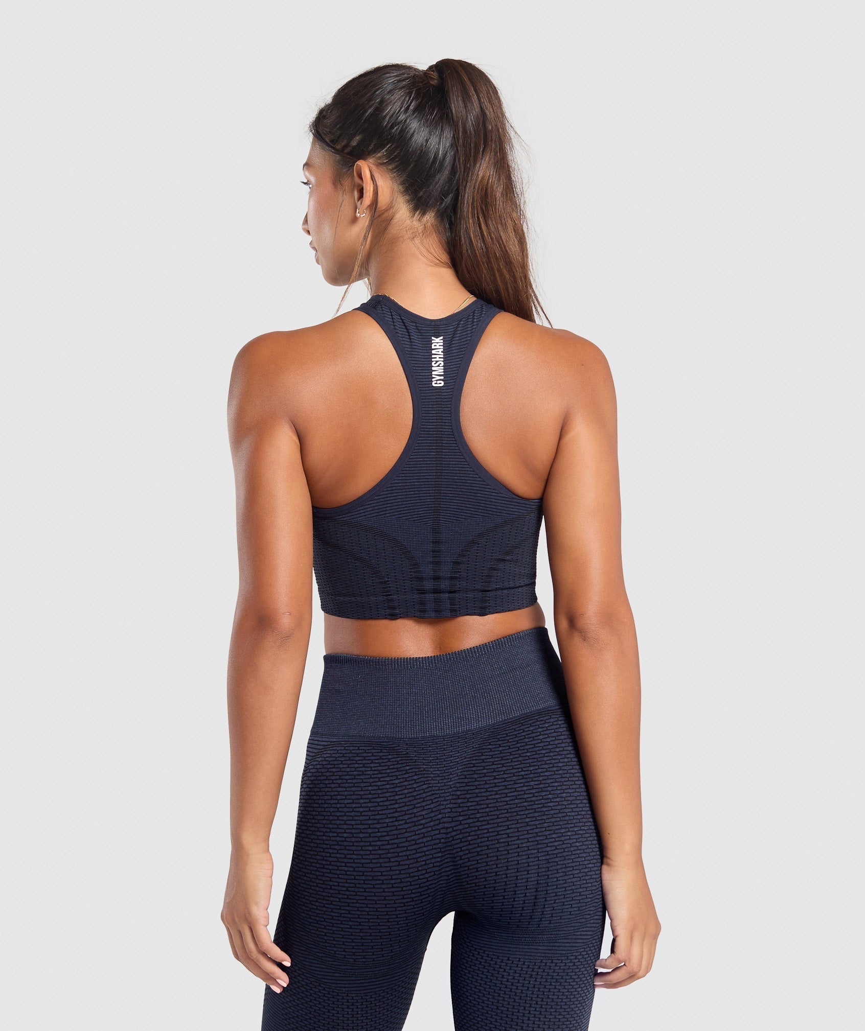 Camiseta deportiva sin costuras corta