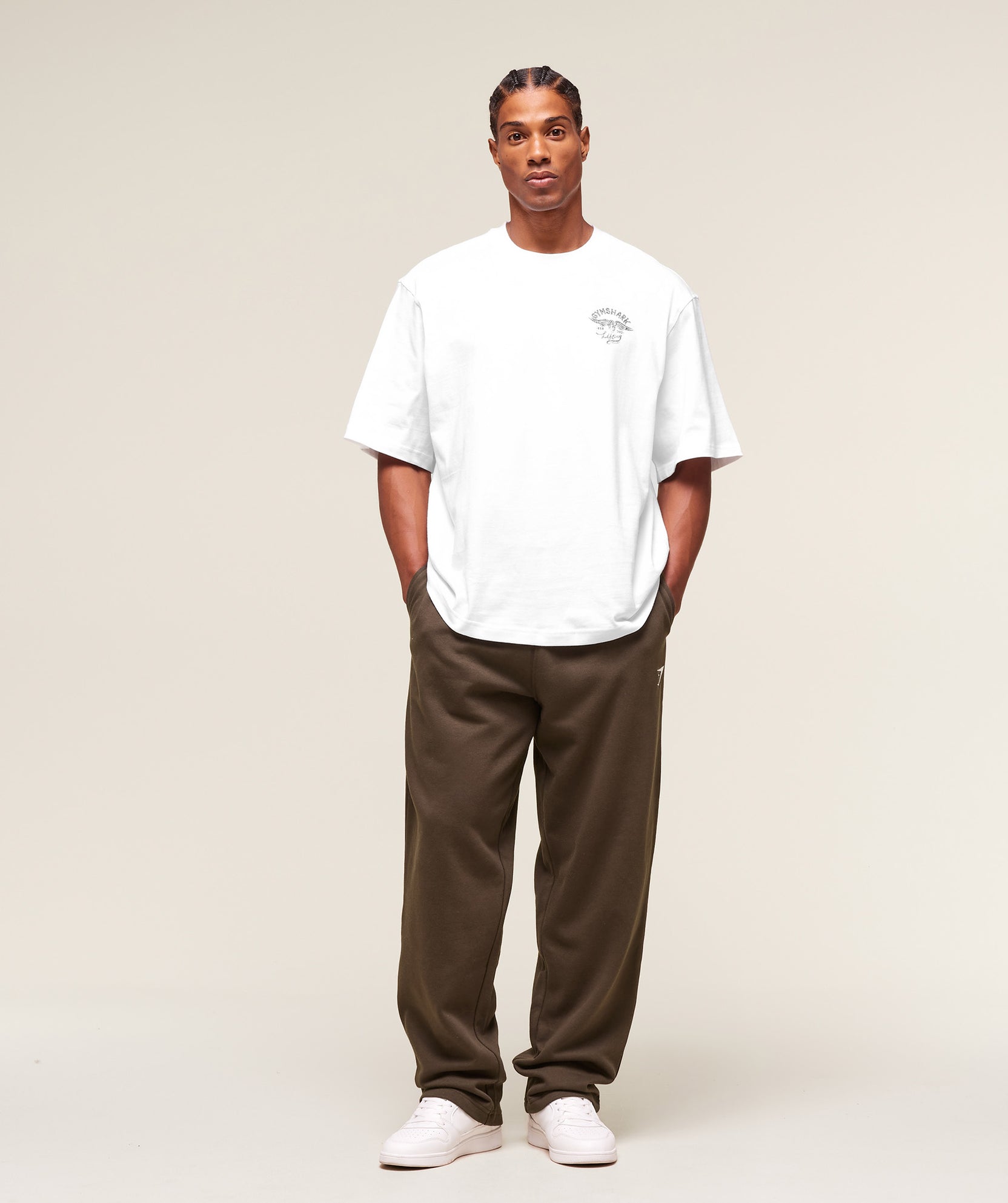 Pantalones deportivos de pierna recta