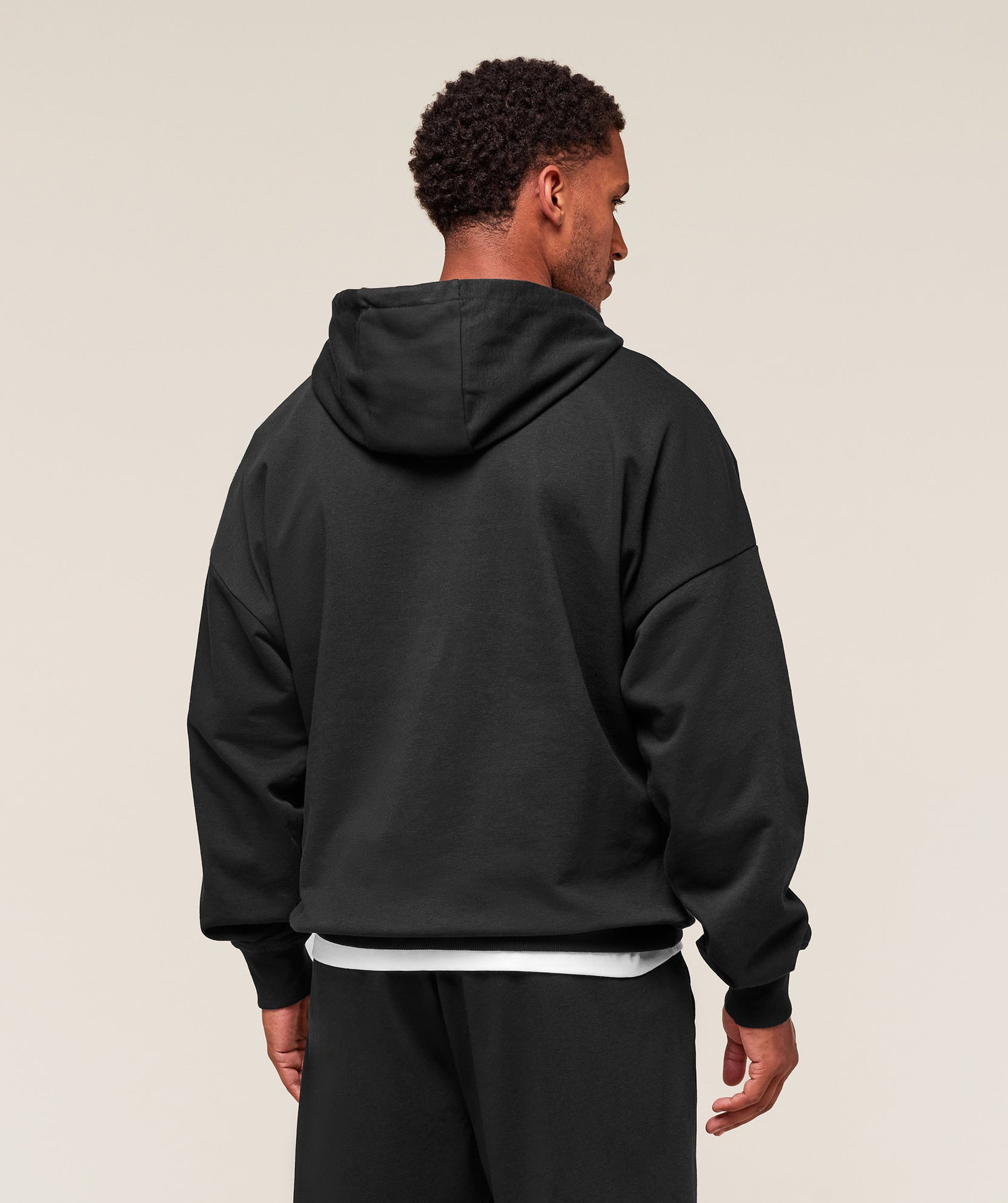 Sudadera con capucha gráfica desgastada