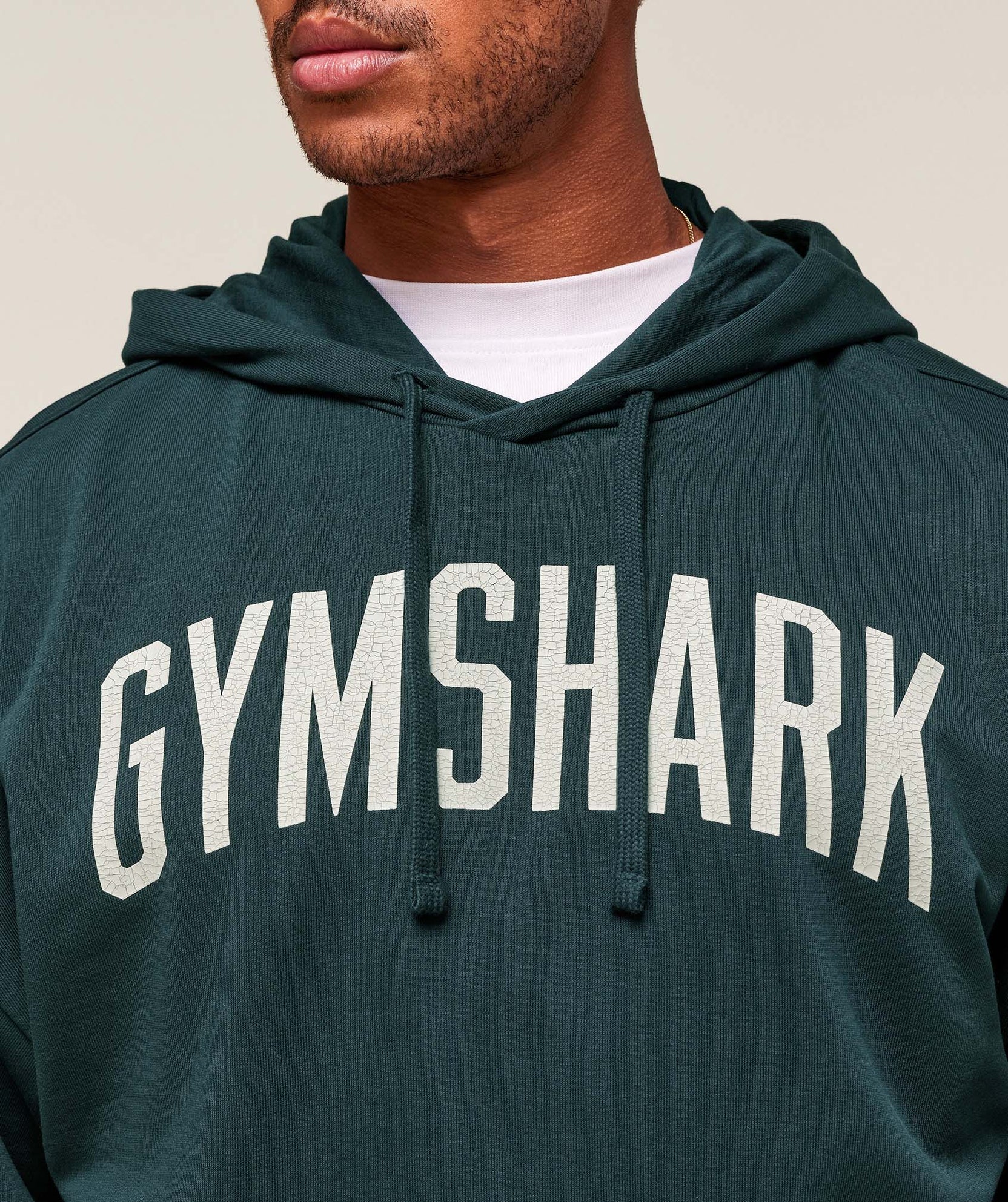 Sudadera con capucha gráfica desgastada